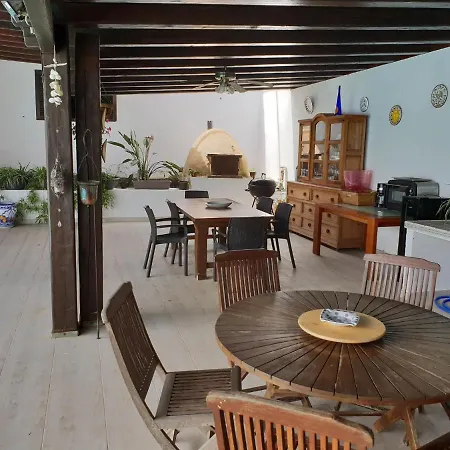 Casa de Férias One Bedroom House With Private Pool Enclosed Garden And Wifi At