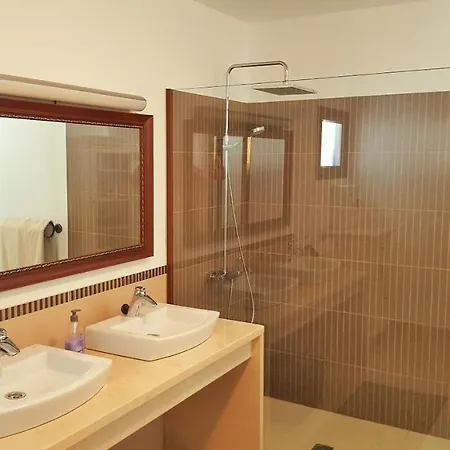 One Bedroom House With Private Pool Enclosed Garden And Wifi At Nazaret