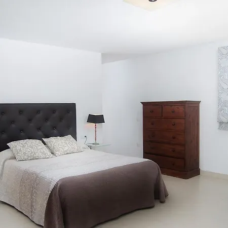 One Bedroom House With Private Pool Enclosed Garden And Wifi At Casa de Férias