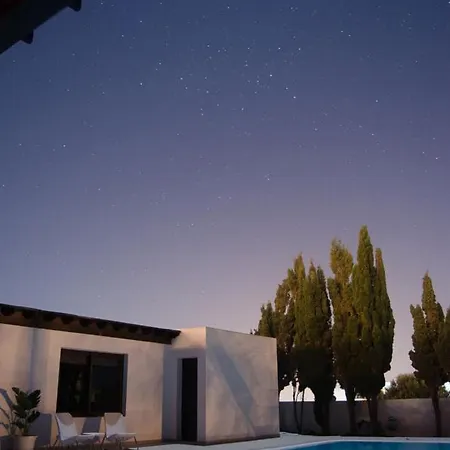 One Bedroom House With Private Pool Enclosed Garden And Wifi At * Nazaret
